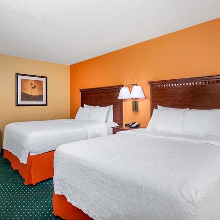 Hampton Inn & Suites Sacramento-Elk Grove Laguna I-5 Εξωτερικό φωτογραφία