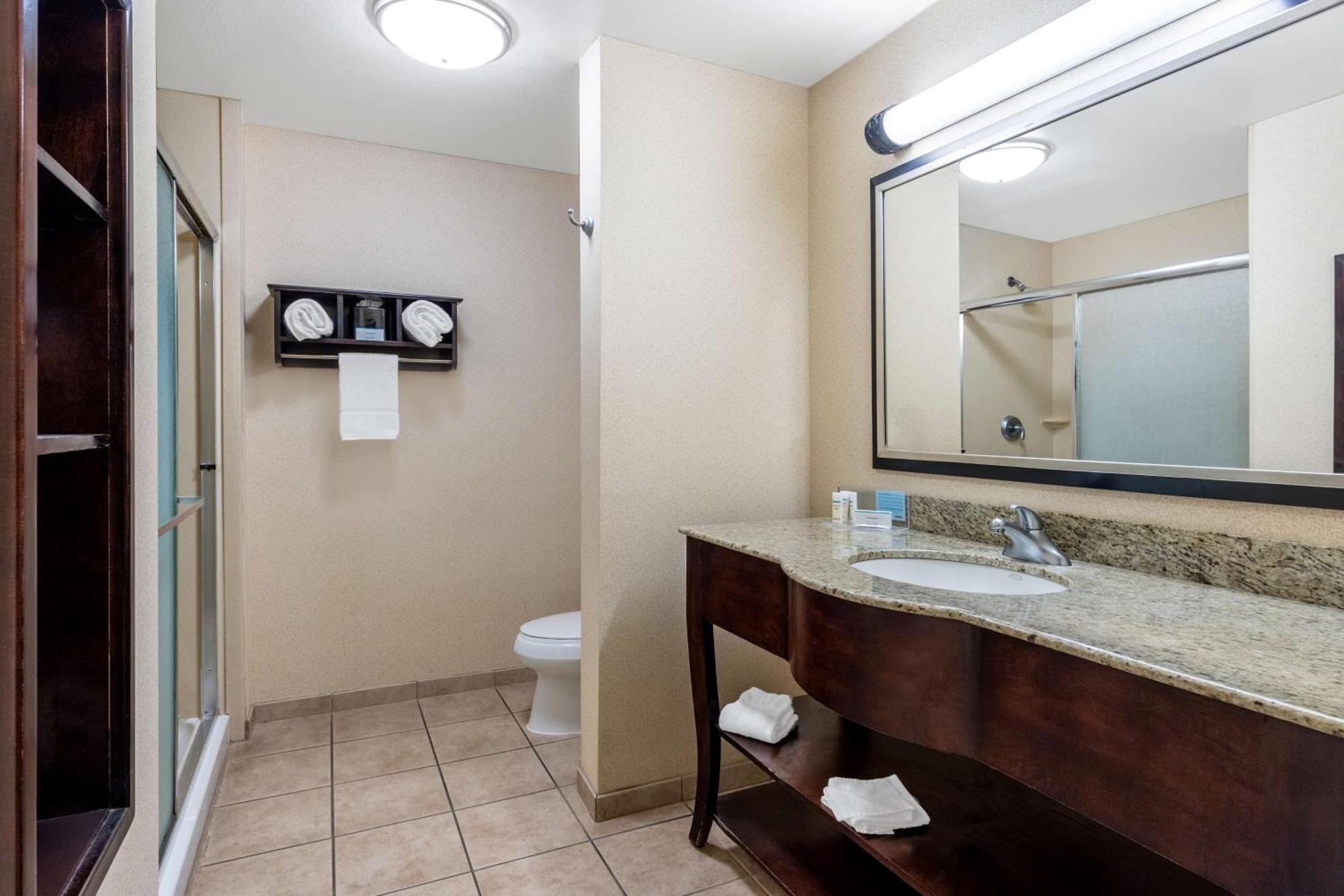 Hampton Inn & Suites Sacramento-Elk Grove Laguna I-5 Εξωτερικό φωτογραφία