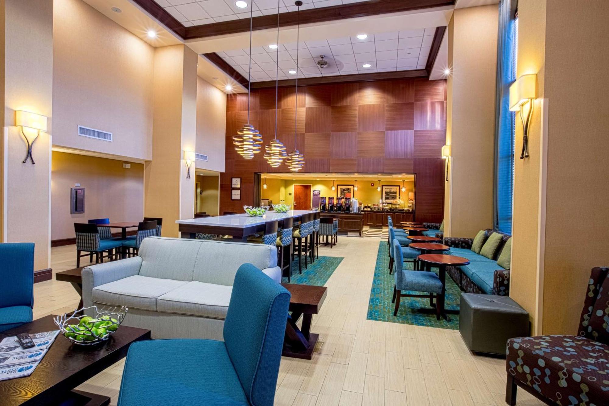 Hampton Inn & Suites Sacramento-Elk Grove Laguna I-5 Εξωτερικό φωτογραφία