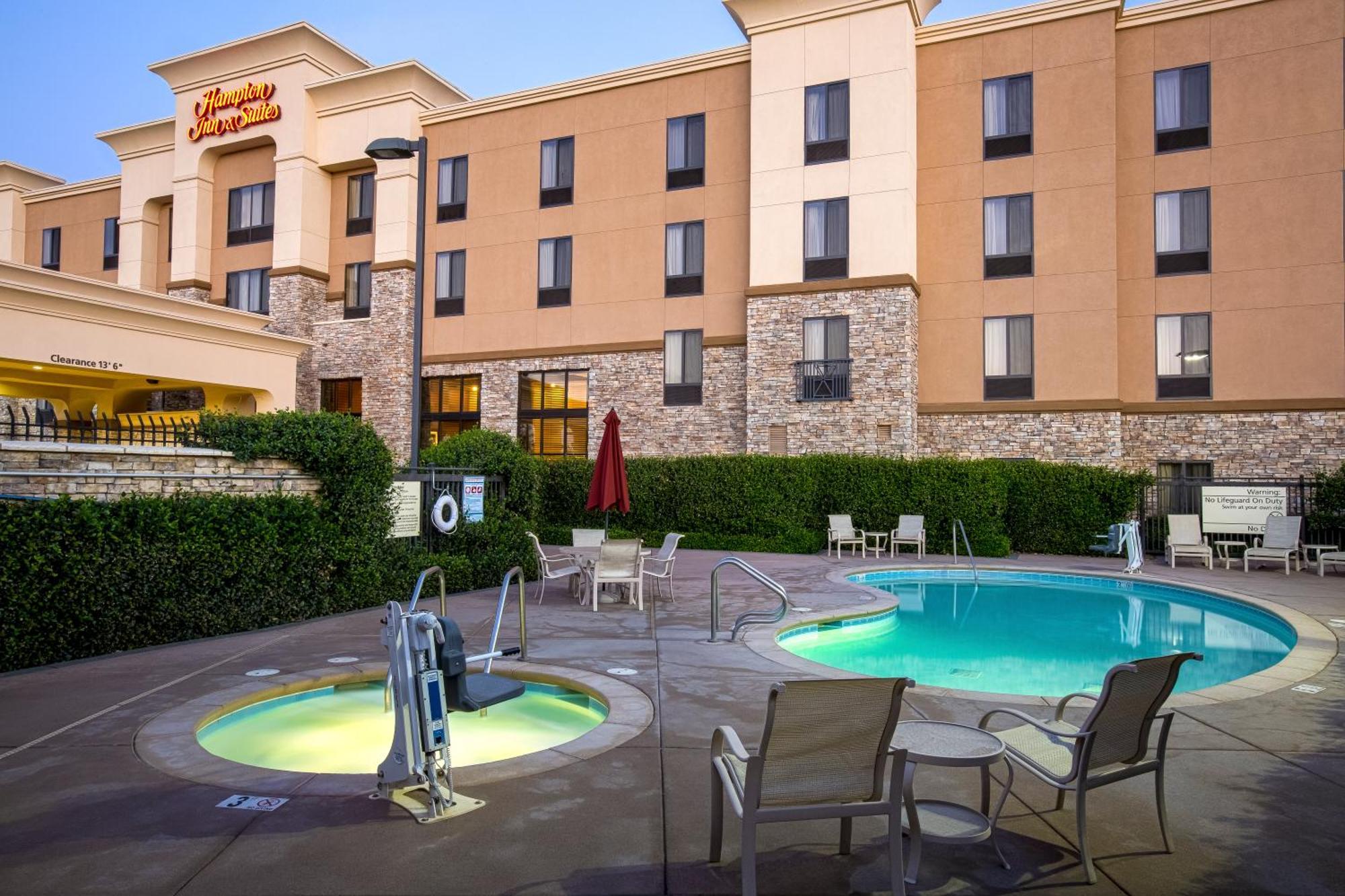 Hampton Inn & Suites Sacramento-Elk Grove Laguna I-5 Εξωτερικό φωτογραφία